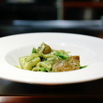 鉄板焼ばらもんや - ～ジェノベーゼパスタ～　麺は生麺で店内で作られたフェットゥチーネ