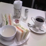 喫茶室ルノアール - [料理] モーニング Dセット  \780 全景♪ｗ