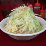 ラーメン二郎 - 並（ﾆﾝﾆｸ･野菜）700円