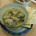 冷製カキのアヒージョ