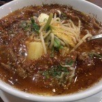 Rakushokubou - ・水煮牛肉 980円   なかから出たのは麺じゃなくモヤシ