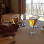 オーベルジュ・メイヤの樹 - 珍しくワインの前にビールで乾杯！