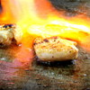 鉄板お好み 春ひ - 料理写真:油を使用しない、独自の焼き方で仕上げます