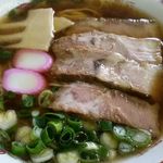 食堂ヒラグシ - メニューにはありませんがチャーシュー増しのチャーシューメンも注文可