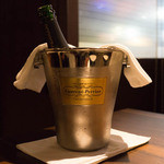 セラフィーノ - フェラーリ ブリュット