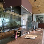 円山 古今 - 雰囲気素敵な店内です。