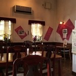 ゆずかろ亭 - 店内はテーブル席