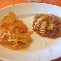 トラットリア グランボッカ - パスタ2種盛り合わせ