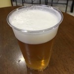 エアポートカフェ AZUL - レンタカーを返却して大分空港なう。湯布院で飲みそこねた地ビールいただいてまつ。美味しい❣️