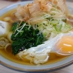 うどんのいなや - ジャンボきしめん+ネギ、たまご