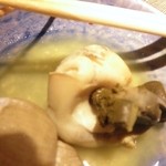 赤玉 本店 - 梅貝、くるりと出して・・