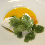 イル プレージョ - 16.1月 ベルパエーゼのビアンコ・マンジャーレ
      みかんの冷たいズッパ
      ラムのジェラートとミントのグラニテ