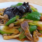 聚福栄 - 鶏砂肝と長葱、しめじの辛味炒め