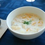 タールムビアンコ - アミューズスープ(ランチセット)