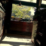 シーエムツー カフェ - お子様用の椅子も完備　2016年1月27日撮影