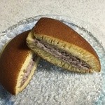 菓匠 榮太楼 - なまどら焼 あずき、いただきま〜す