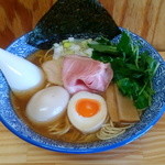 中華そば よしかわ - 煮干そば 白醤油+味玉