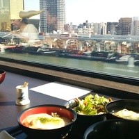 浅草むぎとろ 本店 - 眺望と料理 浅草むぎとろ 本店 - 眺望と料理