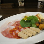 ピエトラ - 前菜盛り合わせ1000円(2016年1月）