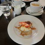 チェラ ウナ ボルタ - 食後はホッシー＆ドルチェ盛り合せ！