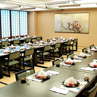 個室や宴会場で多彩なシーンに対応◆祝事や法要に最適◎