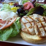 Tango Contemporary Cafe - マヒマヒサンドイッチ