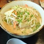 Misoichi - 野菜ラーメンの麺半量
