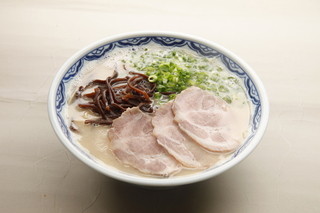 Hakata Ra-Men Shibaraku - 博多ラーメン創業昭和２８年から炊き込み続けられたスープが自慢です。