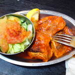 デリー - ソースたっぷりのタンドリーチキン ソースが決め手！