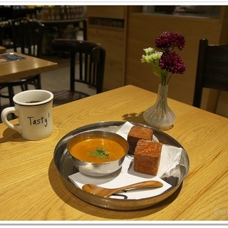 サロン アダム エ ロペ_0