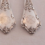 レストラン クレッセント - 閑院宮の食器（菊の御紋）