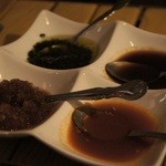 漢方和牛とかき小屋　四喜 - 4種類のオリジナルソース