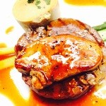 Bistro terroir - 特選牛フィレ肉のグリエとフォアグラのロッシーニ