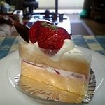 ブレーメン - 苺のショートケーキ