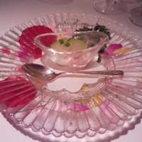 モナリザ 恵比寿店 - 器と器の間にお花