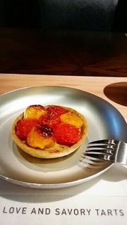 What a Tart! - ローステッドトマトのタルト