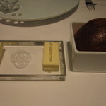 ア・ニュ ルトゥルヴェ・ヴー - ブリオッシュとバター（10.8月）