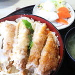 かつ梅 - かつ丼　700円　もうこれだけでいい～もっともこれだけっす