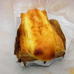 内山パン店 - チーズケーキパン