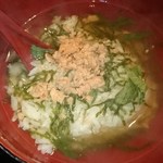 味楽 - 同僚が頼んだお茶漬け。炙り明太子が合ったそうです。