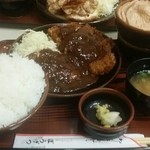 ぼうげつ - 生姜焼き、ハンバーグ、トンカツ