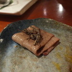 よろにく - 水平切り牛タン