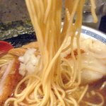 特級中華そば　麺アップ