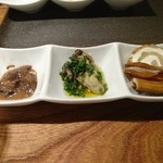 かがやき - (1/29)ホタルイカ塩辛、牡蠣オイル煮、穴子燻製、いぶりがっこクリームチーズ