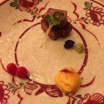 赤坂 詠月 - 群馬県産和牛 トマト チェダーチーズ