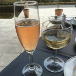 オ・タン・ペルデュ - スパークリングと白ワイン