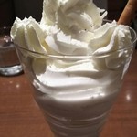 ミルク&パフェ よつ葉ホワイトコージ - 