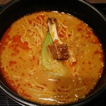 炎麻堂 - ランチ：担々麺（麺の量半分）