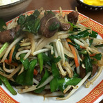 叶や - 2016年1月。もつにら定食680円。醤油味。