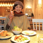 GLORIA PRINCE HOTEL - 